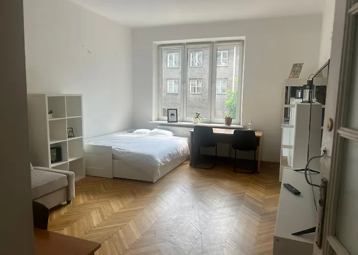 Wide And Bright In Privatunterkunft *